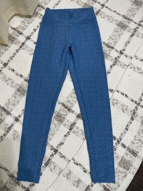 Textured Blue High-Waist Leggings